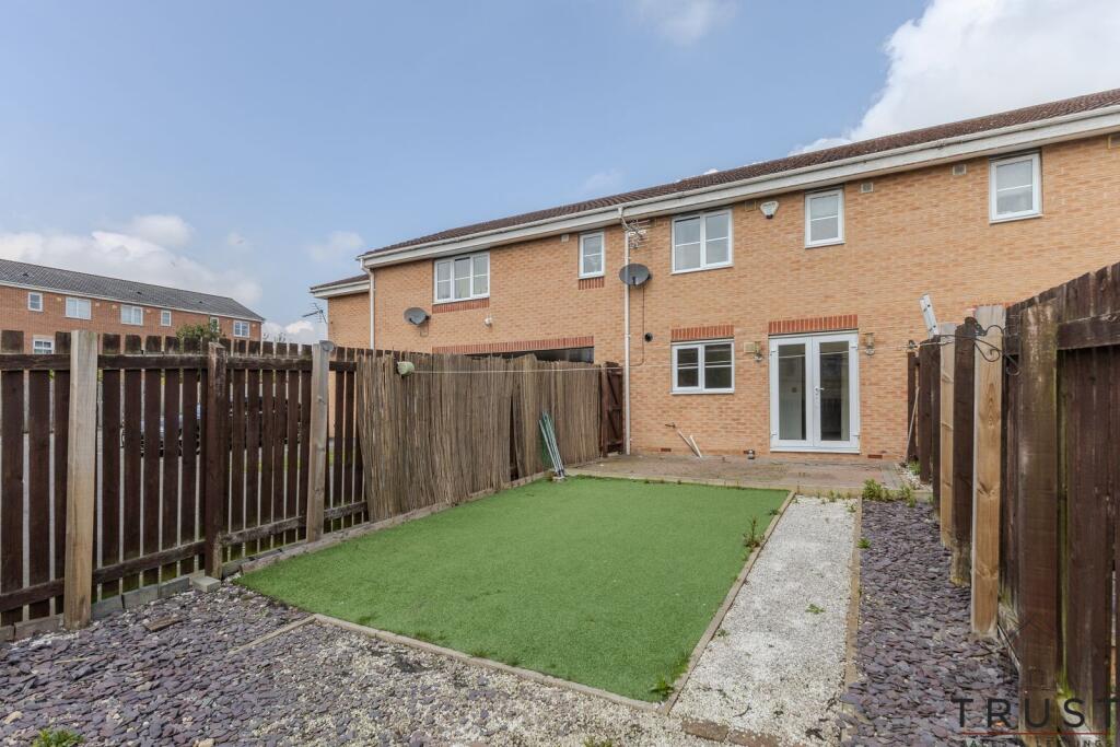 Additional image 18 of Manor Park Road, Cleckheaton