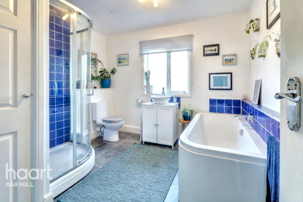 Additional image 10 of High Street, Swavesy.