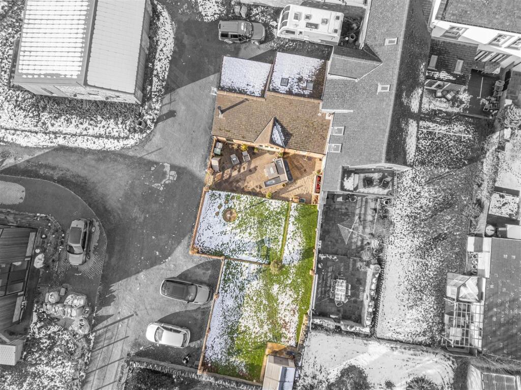 Additional image 29 of Latham Lane, Gomersal, Cleckheaton