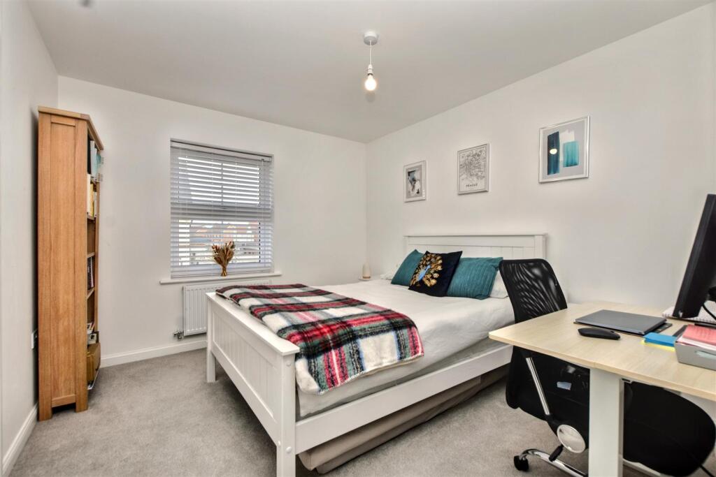 Additional image 12 of Coniston Avenue, Eastbourne