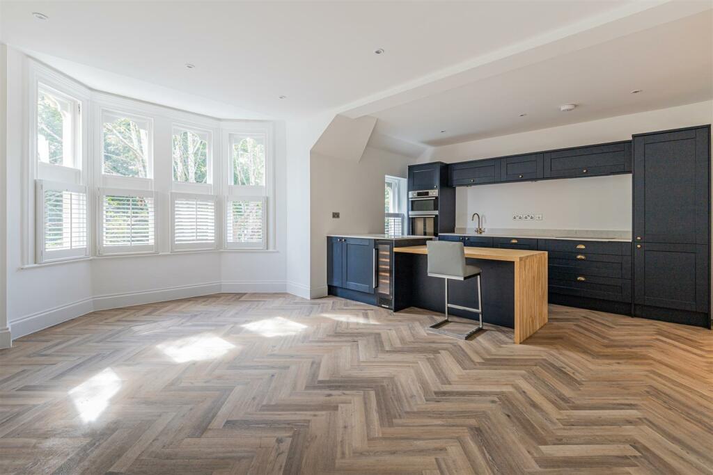 Additional image 2 of Cathedral Road, Cardiff