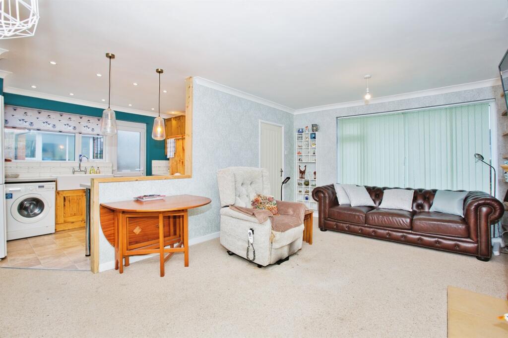 Additional image 4 of Willow Road, Yeovil