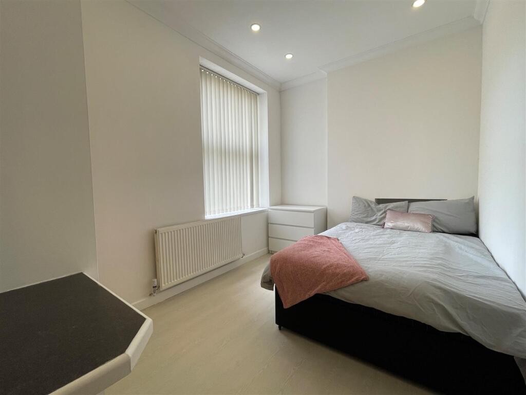 Additional image 11 of Richmond Road, Cardiff