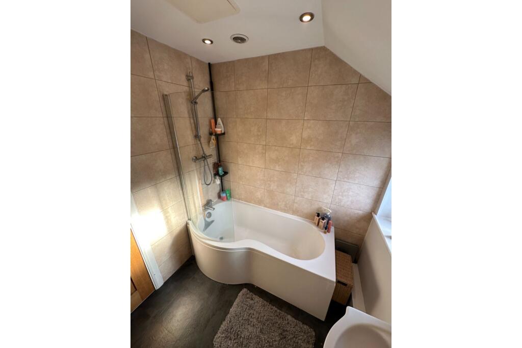 Additional image 18 of Oak Street, Keighley, BD22