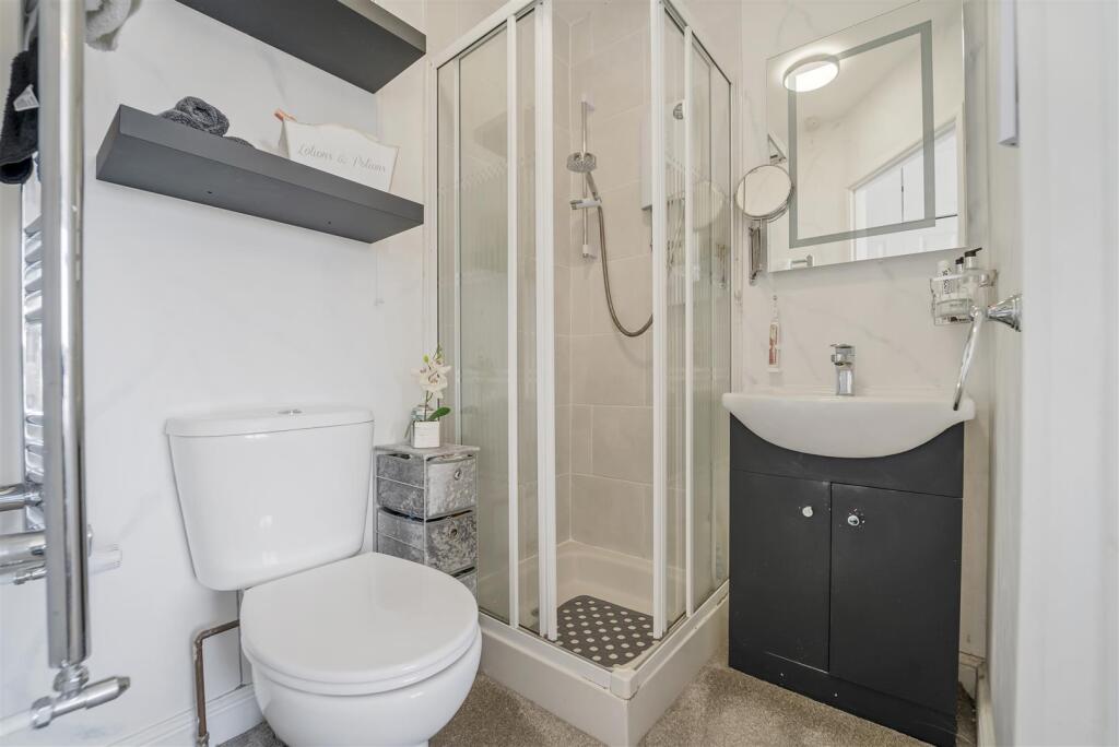 Additional image 11 of Spring Hill, Worle Hillside - DETACHED BUNGALOW WITH ANNEX