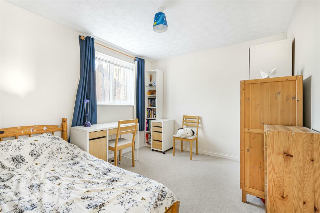 Additional image 20 of Harebell Close, Cambridge