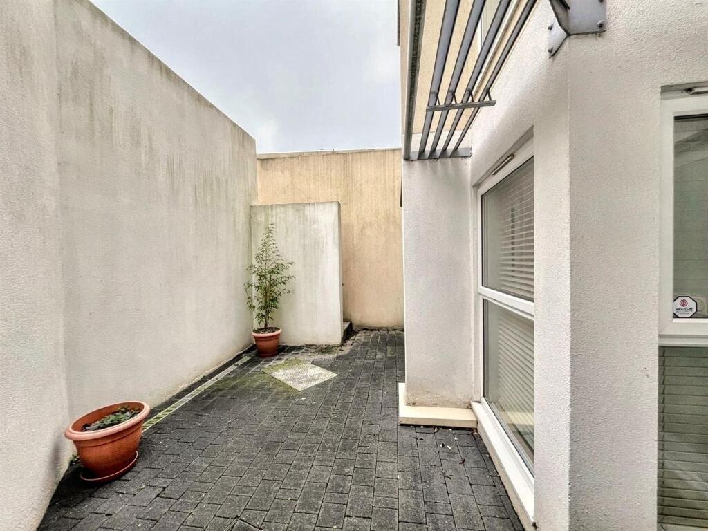 Additional image 19 of Compton Street, Eastbourne