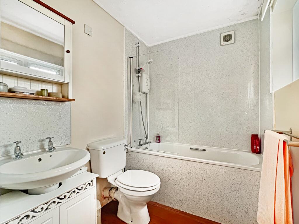 Additional image 6 of Walkling Way, Milton