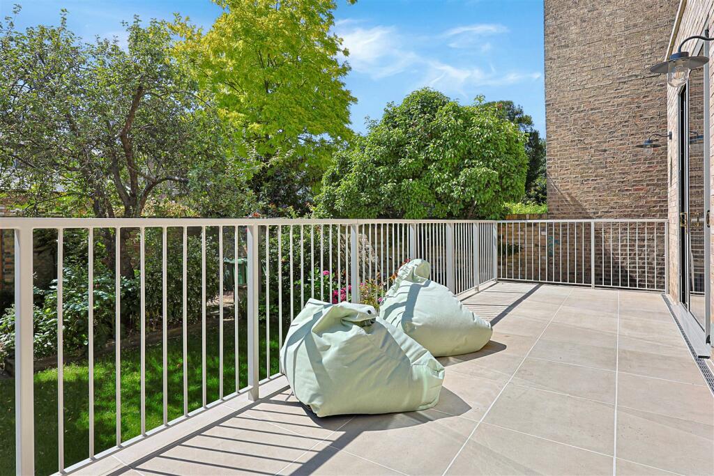 Additional image 37 of Maids Causeway, Cambridge