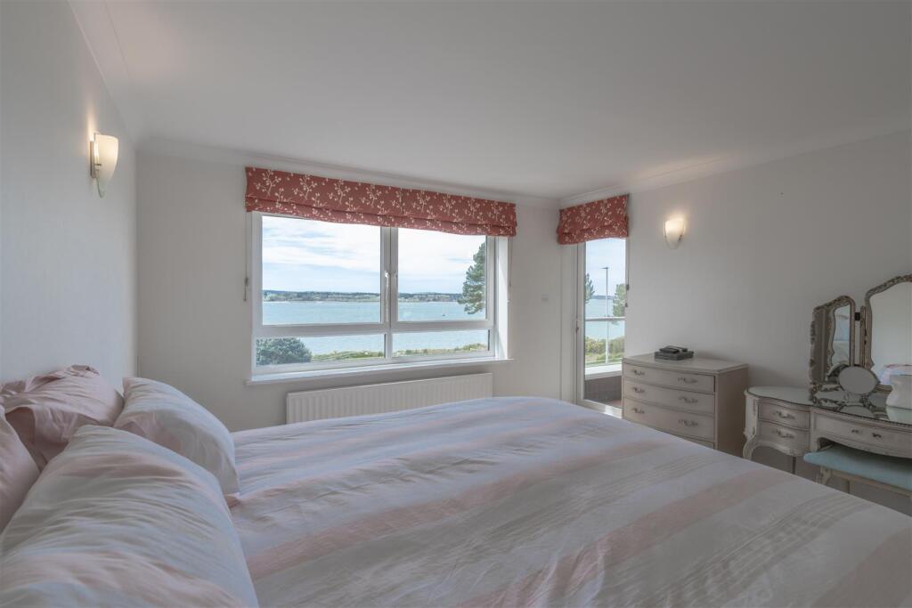 Additional image 15 of Sandbanks Road, Evening Hill