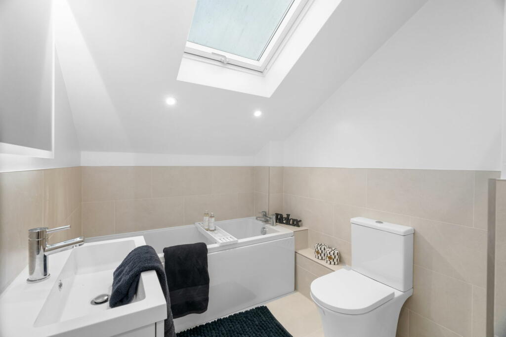 Additional image 20 of West Drive, Highfields Caldecote, Cambridge