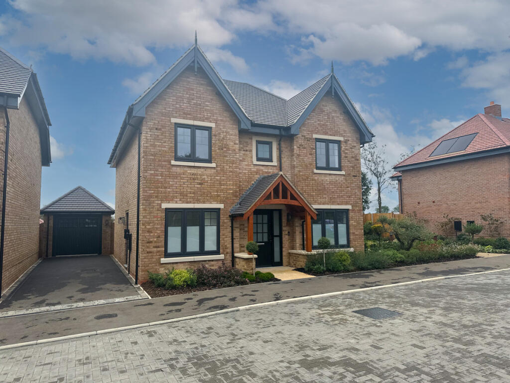 Additional image 6 of Hayfield Lodge, New Road, Over, CB24