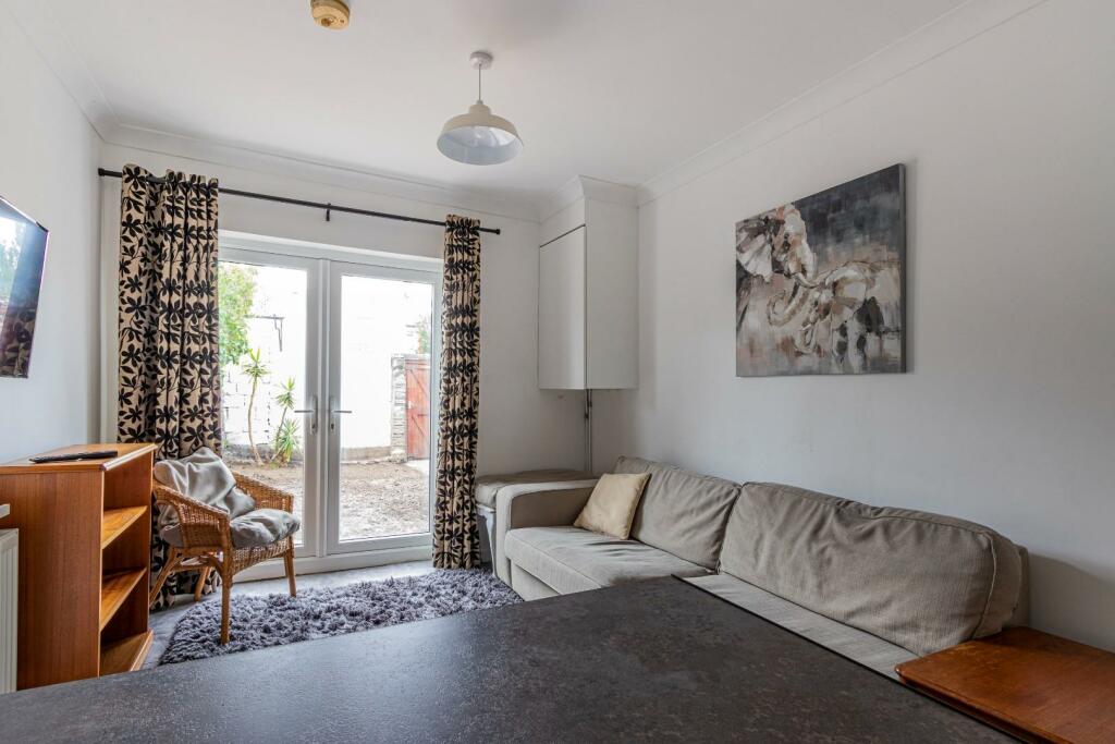 Additional image 4 of Newfoundland Road, Heath