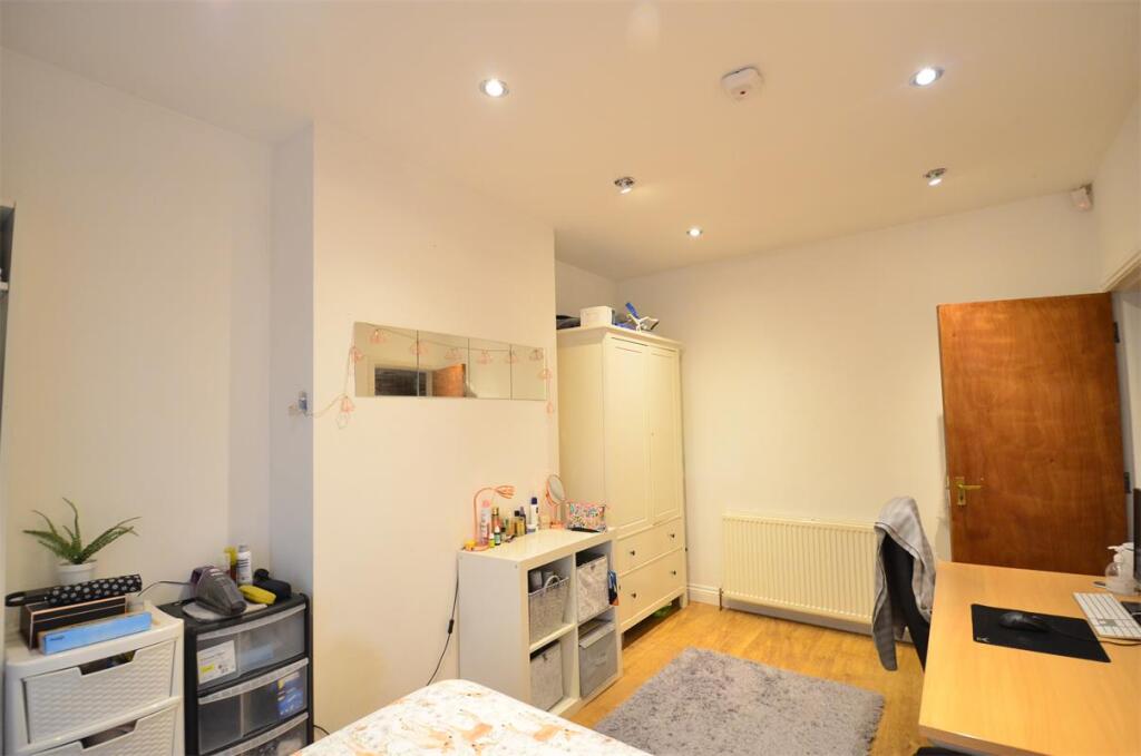 Additional image 11 of Harborne Park Road, B17 0NE