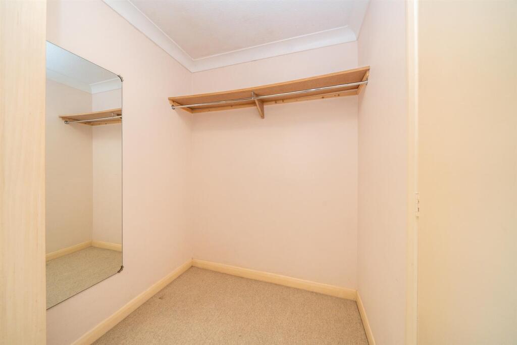 Additional image 10 of Batchwood Drive, St. Albans
