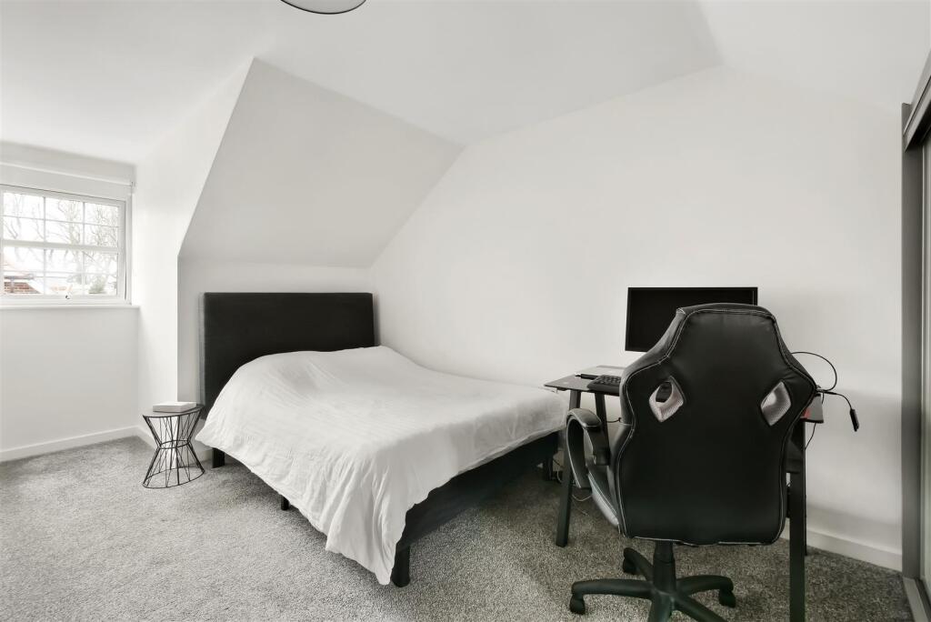 Additional image 9 of Century Way, Beckenham