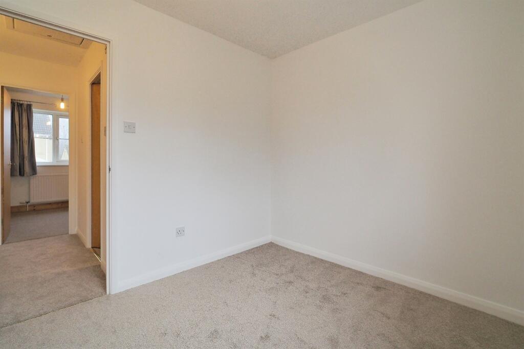 Additional image 13 of Foxglove Way, Yeovil