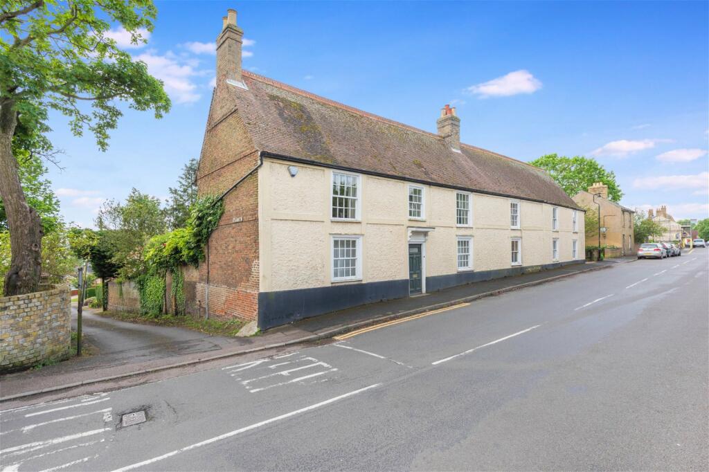 Additional image 51 of The Gables, High Street, Sutton SAT NAV CB6 2RB