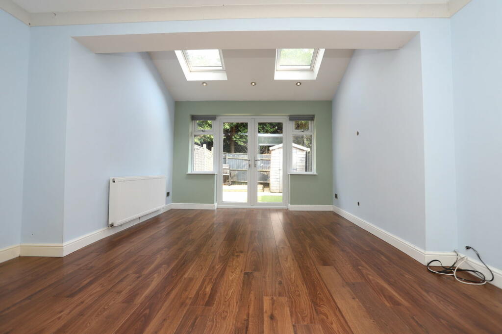 Additional image 8 of Newbury Close, Catshill, Bromsgrove, B61 0SB