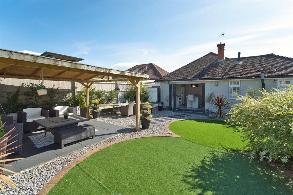 Additional image 28 of Spring Hill, Worle Hillside - DETACHED BUNGALOW WITH ANNEX