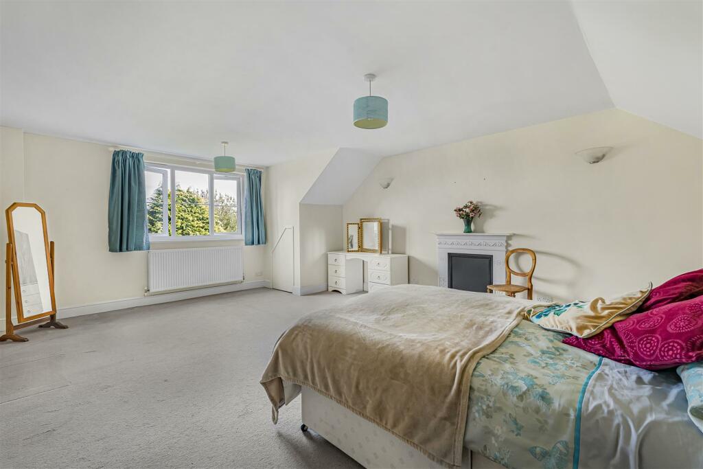 Additional image 22 of Tunwells Lane, Great Shelford