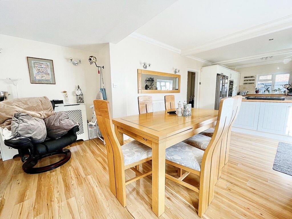 Additional image 18 of Central Avenue, Telscombe Cliffs, BN10 7NB