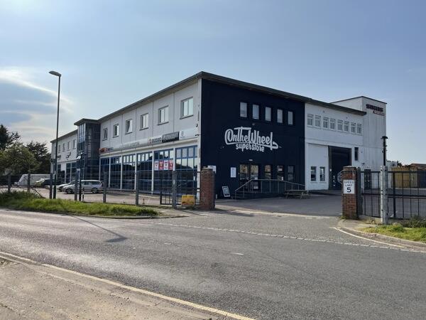 Additional image 11 of Sinnis House, Ocean View Business Park, Southwick, West Sussex, BN41