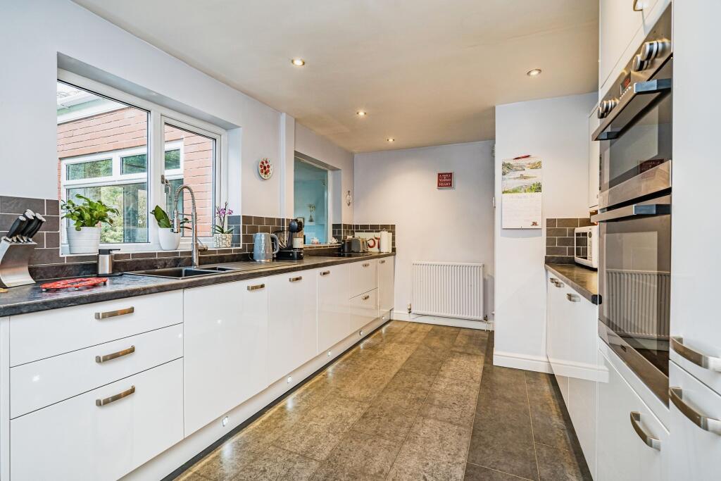 Additional image 9 of Compton Road, HALESOWEN, West Midlands, B62