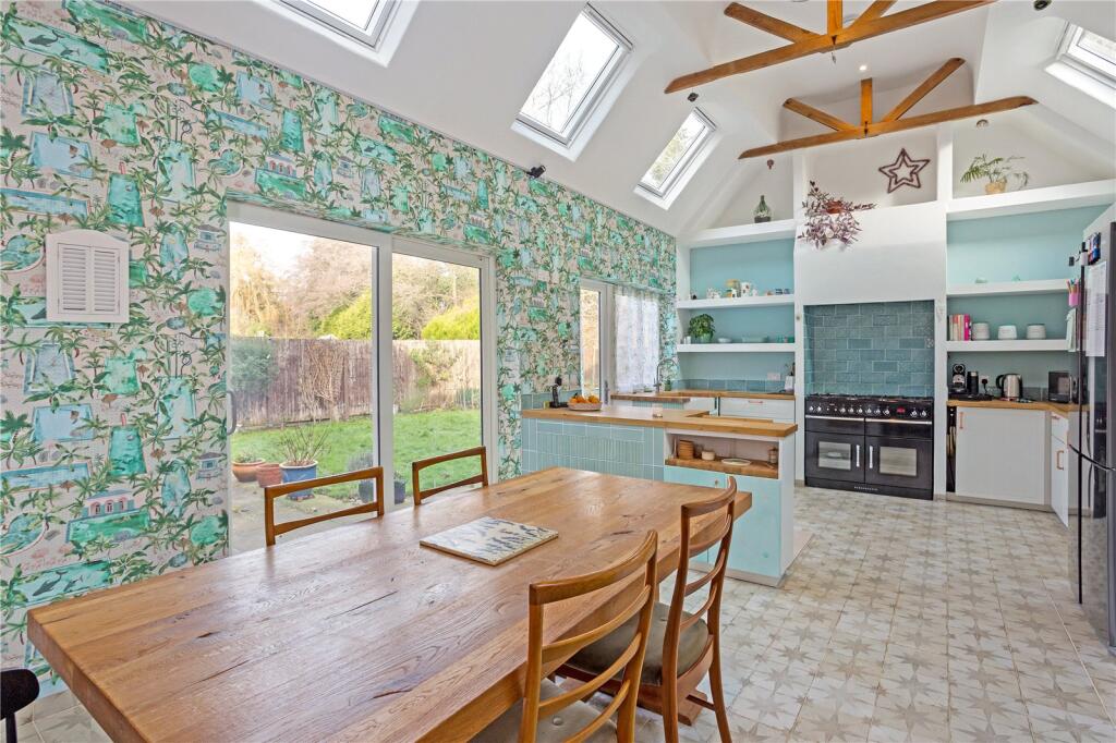 Additional image 17 of London Road, Markyate, St. Albans, Hertfordshire, AL3