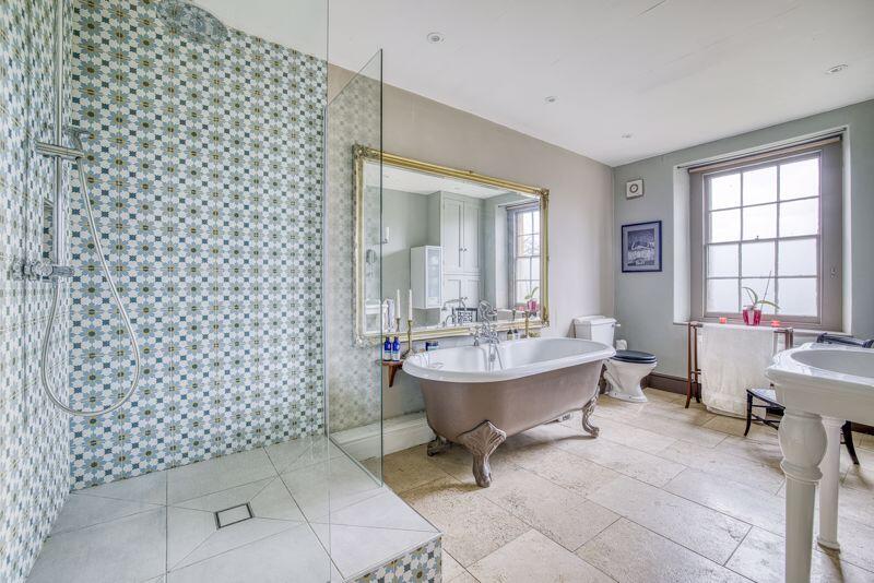 Additional image 15 of Elegant family home in central Frome