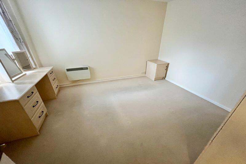 Additional image 8 of Beach Road, Weston-Super-Mare 23' Lounge/diner