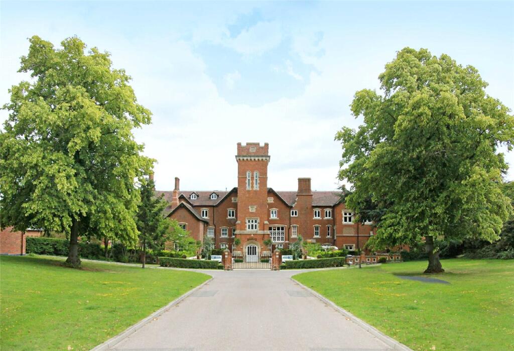 Additional image 25 of Bedwell Hall, Bedwell Park, Cucumber Lane, Essendon, AL9