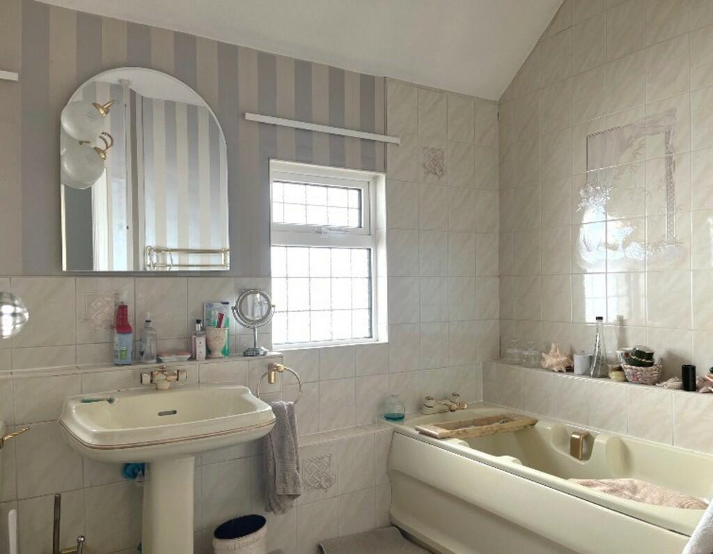 Additional image 12 of Heath Park Avenue, Heath, Cardiff