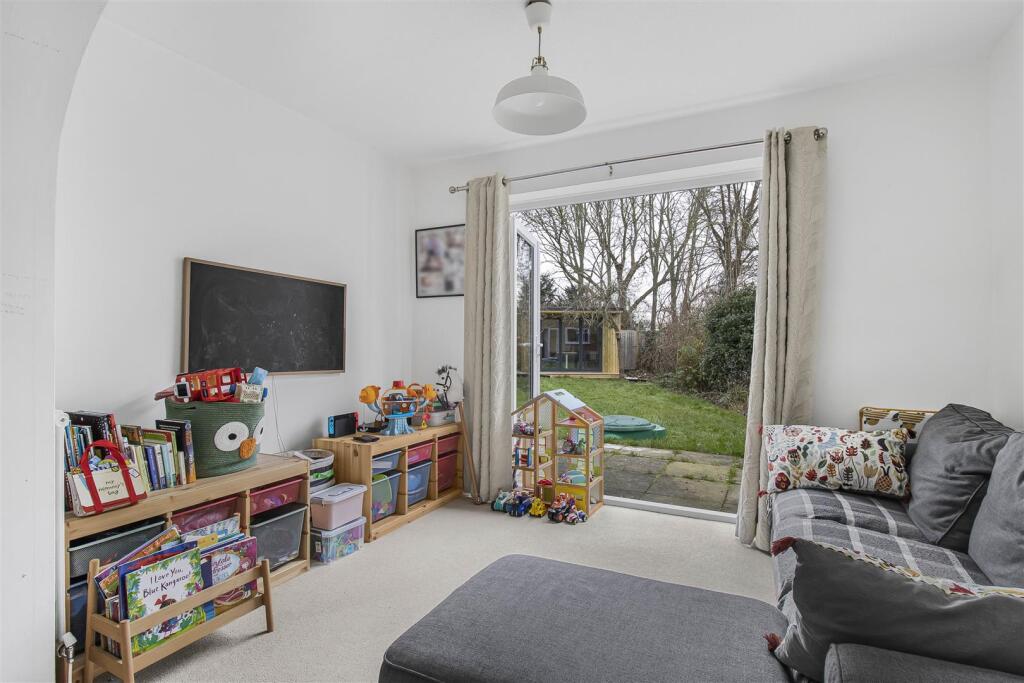 Additional image 6 of Beeches Close, Saffron Walden