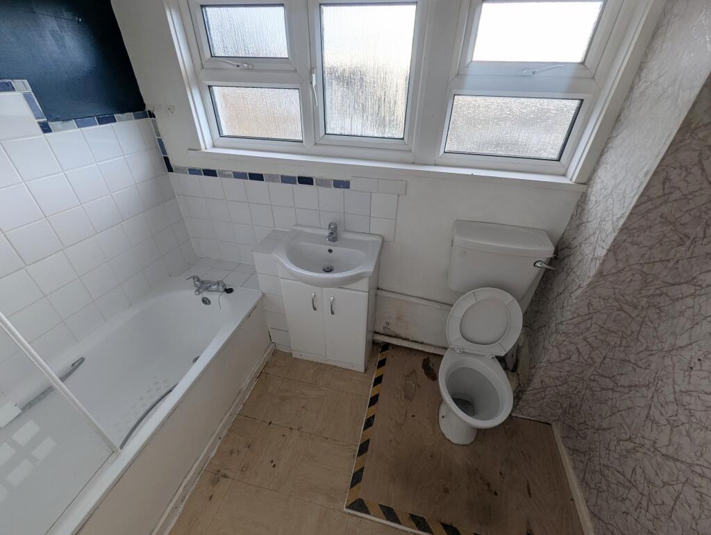 Additional image 9 of 20 Montrose Road, Yeovil, Somerset BA21 5PJ