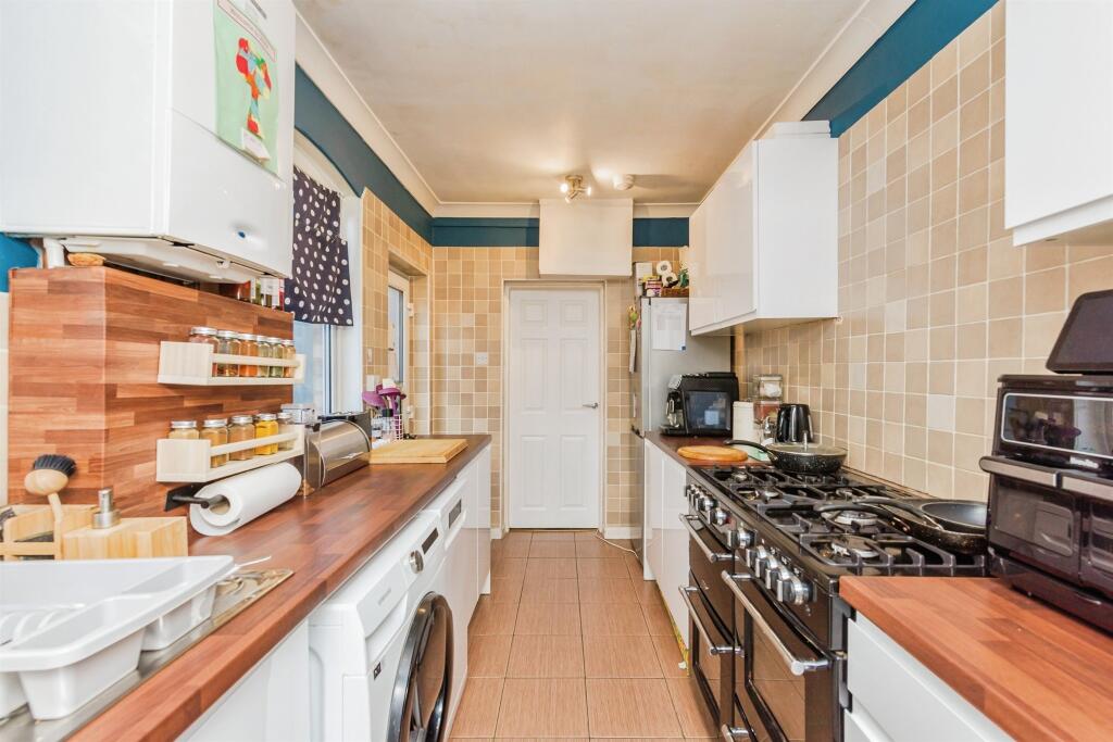 Additional image 3 of New Street, Dordon, Tamworth