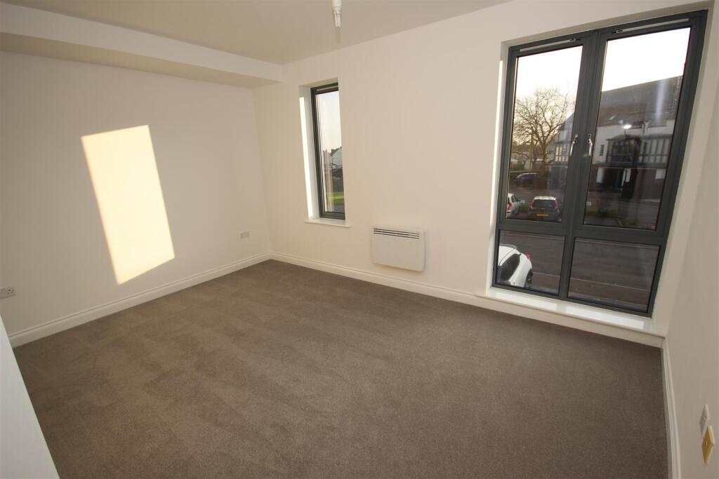 Additional image 8 of Samuels Crescent, Whitchurch, CARDIFF