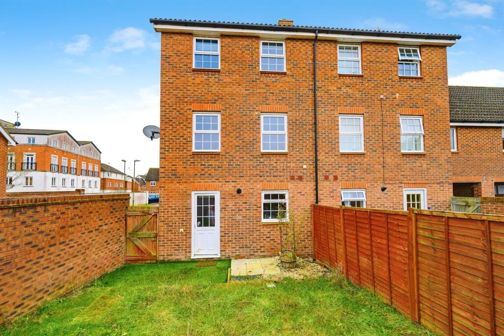 Additional image 9 of Errington Close, Hatfield