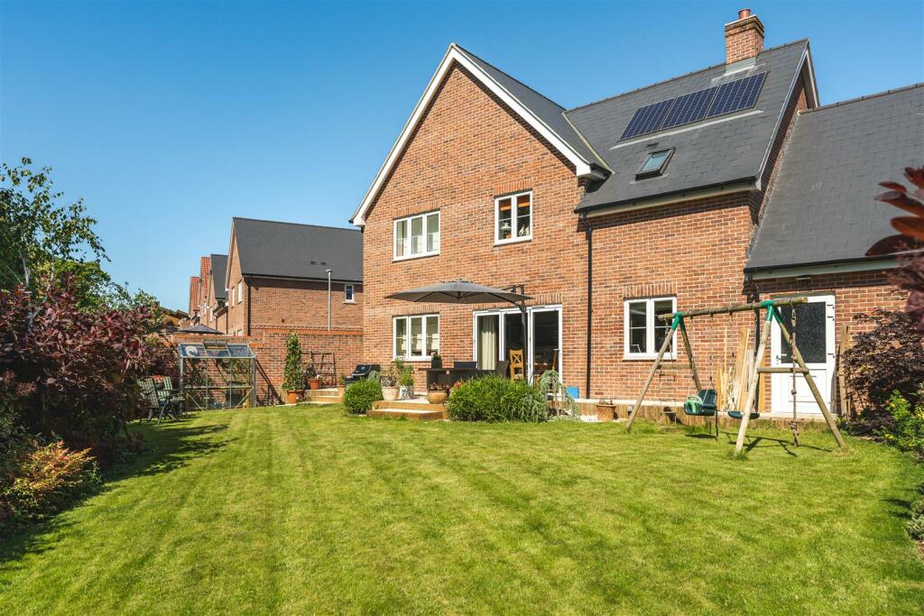 Additional image 17 of Joyce Frankland Close,, Newport, Saffron Walden
