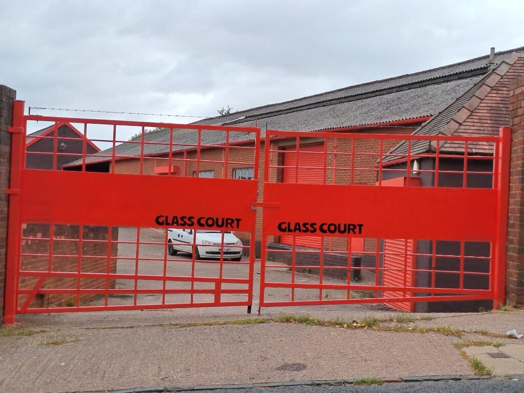 Additional image 2 of Stourbridge, Dudley (district of), DY9 8QT