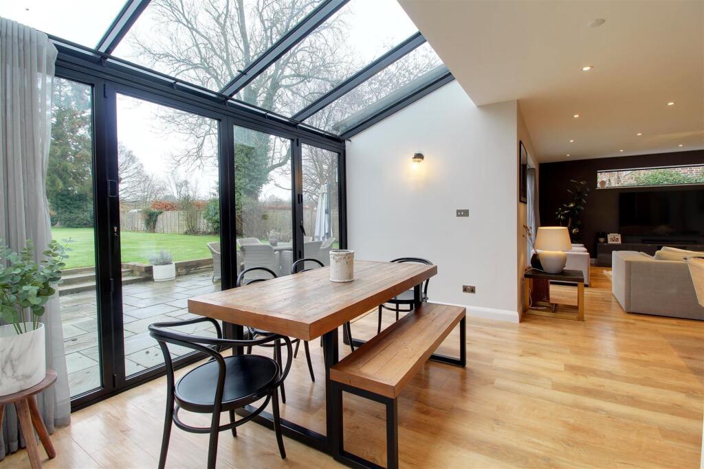 Additional image 20 of Mymms Drive, Brookmans Park