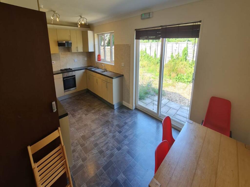 Additional image 8 of Meadowcroft, Hatfield, Hertfordshire