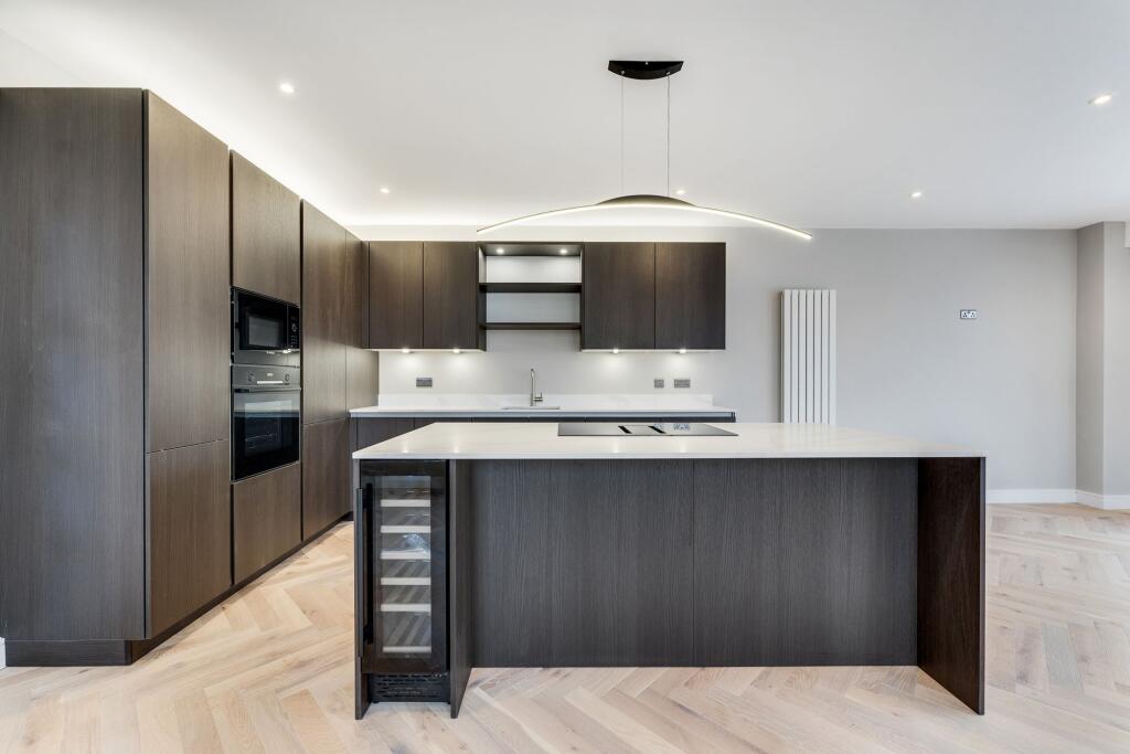 Additional image 13 of The Reading Room, Spring Street, Ramsbottom BL0 0DS: Restored 1860s Gem with High-Spec Interior