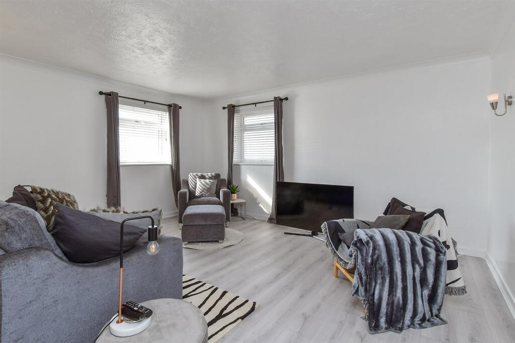 Additional image 12 of The Esplanade, Telscombe Cliffs, Peacehaven, East Sussex