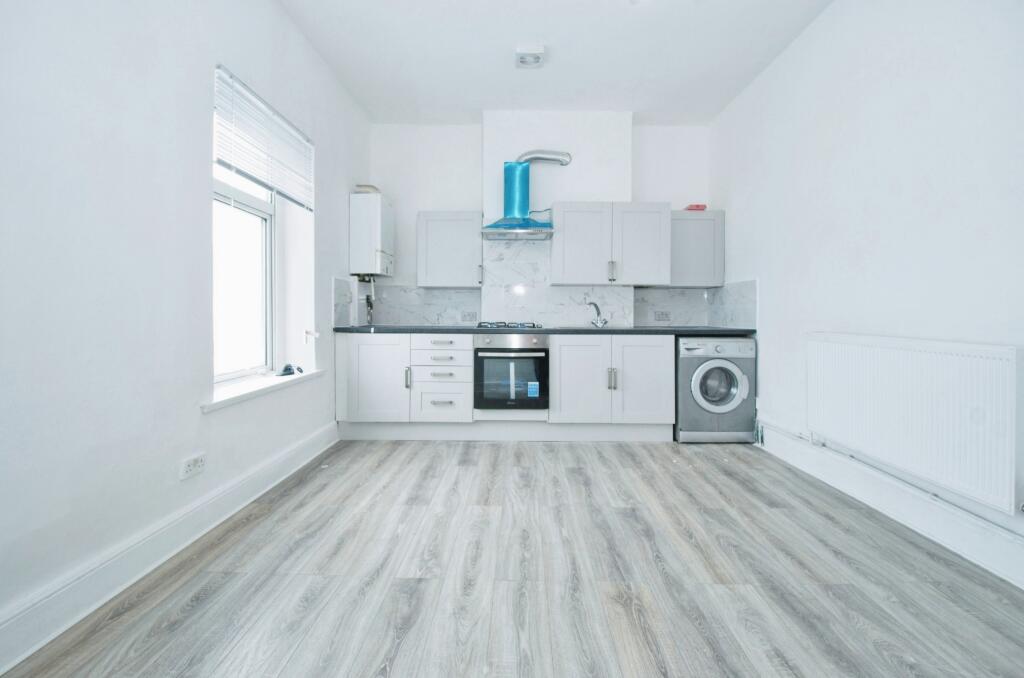 Additional image 12 of Diana Street, Cardiff, CF24