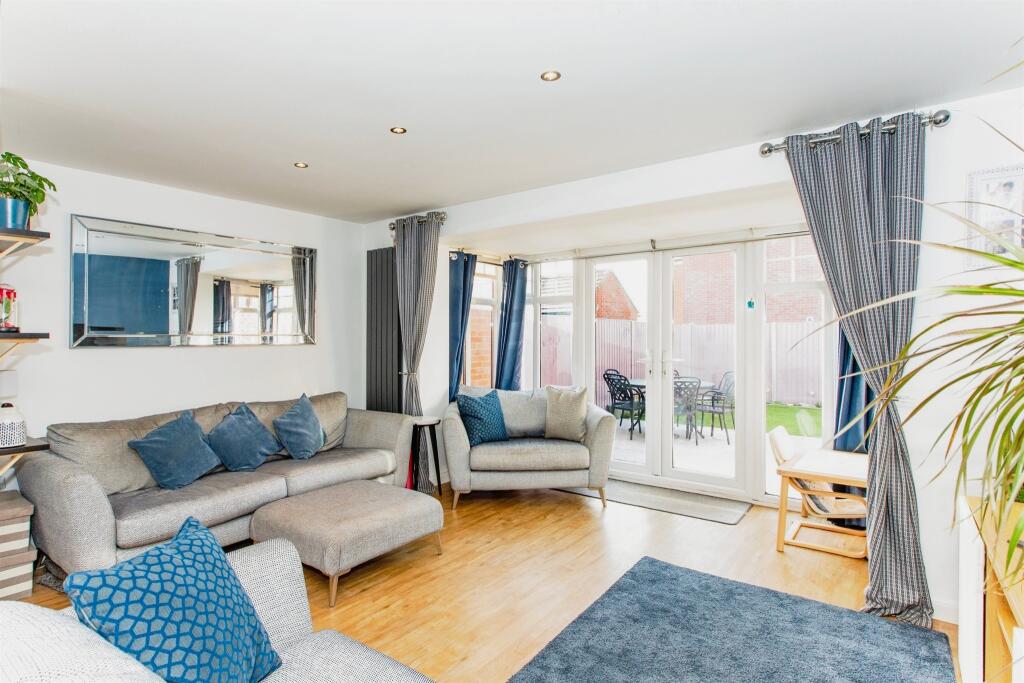 Additional image 5 of Summers Hill Drive, Papworth Everard, Cambridge