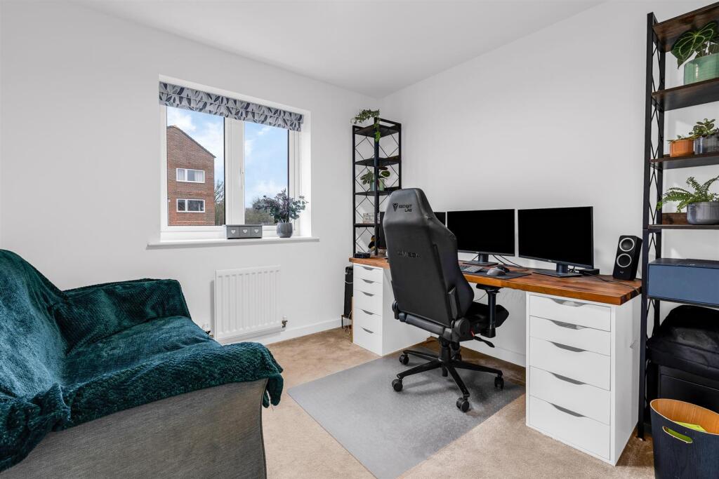 Additional image 23 of Perkins Way, Welwyn Garden City