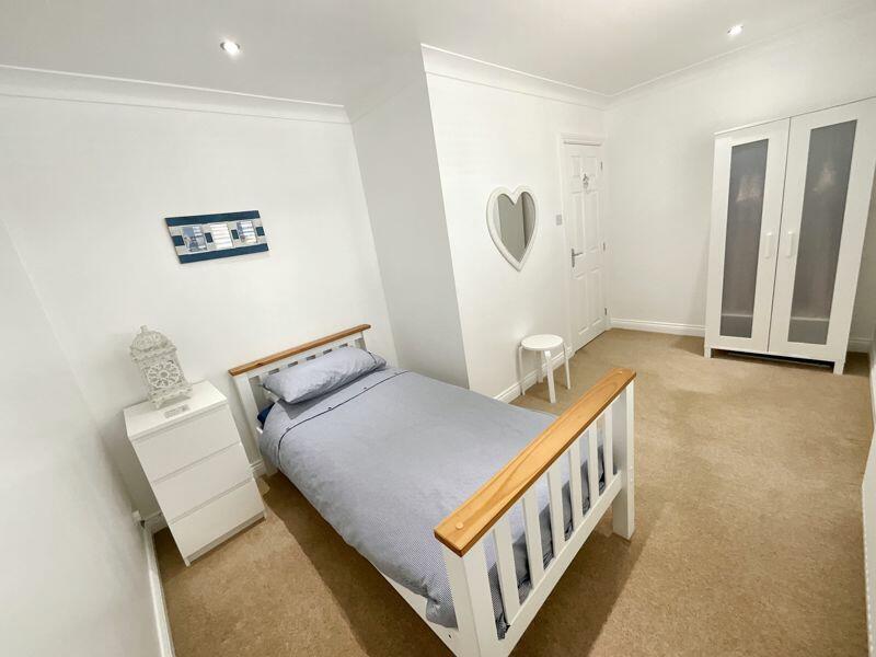 Additional image 14 of CHRISTCHURCH