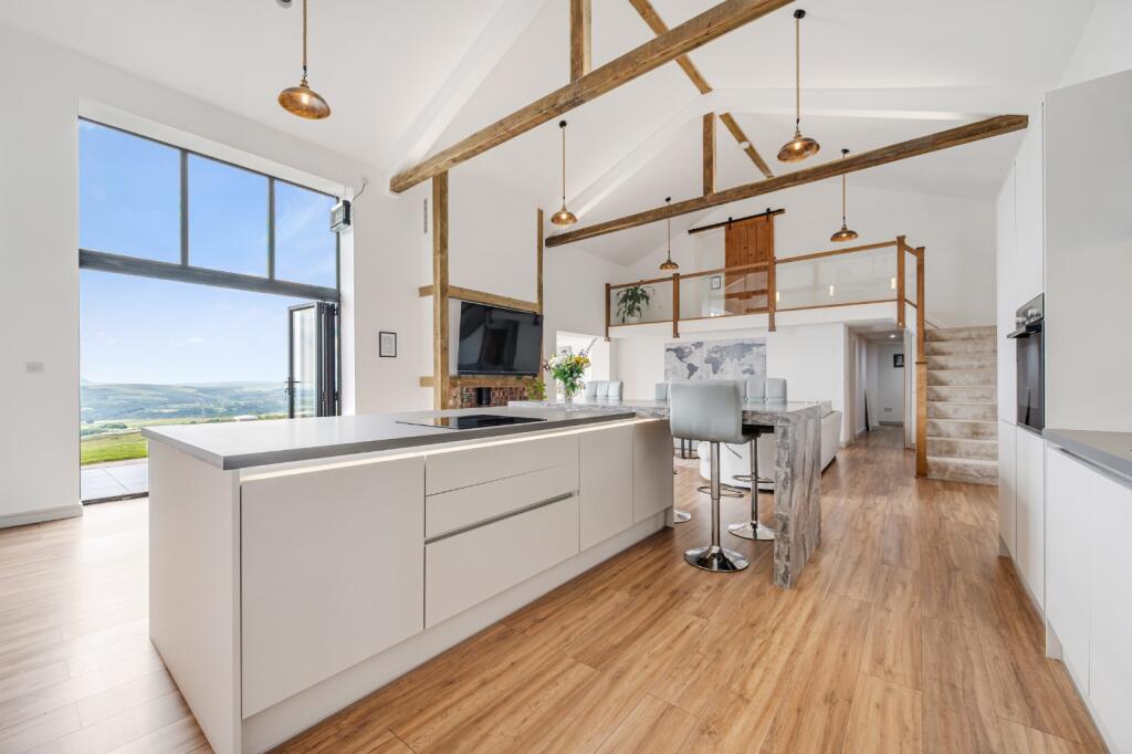 Additional image 2 of The White House, Longshaw Head, Crowthorn Road, Turton, Bo;ton, BL7 0