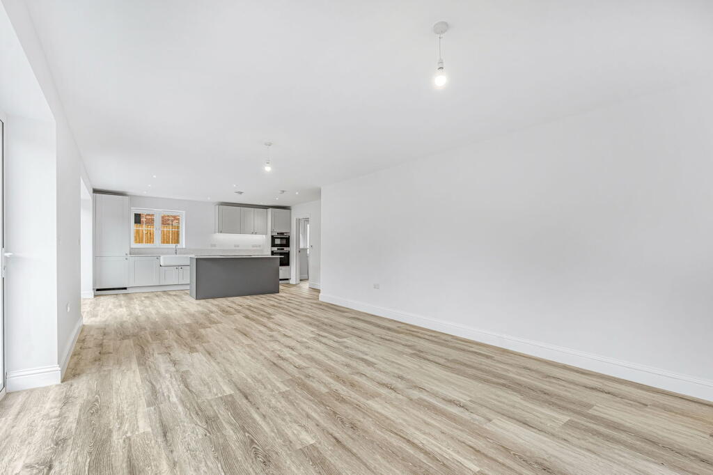 Additional image 10 of Main Street, Shudy Camps, Cambridgeshire, CB21 4RA